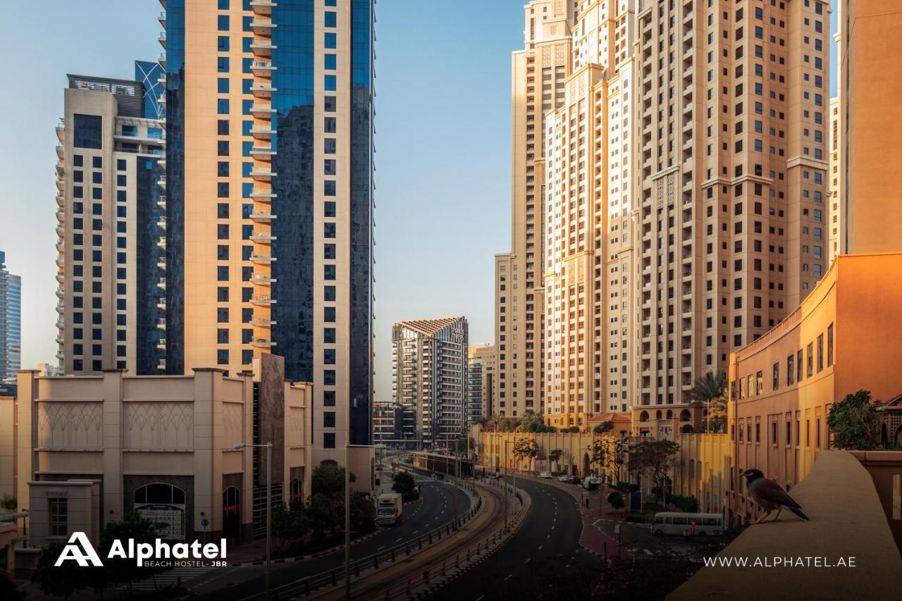 Alphatel Beach Hostel Jbr ドバイ エクステリア 写真