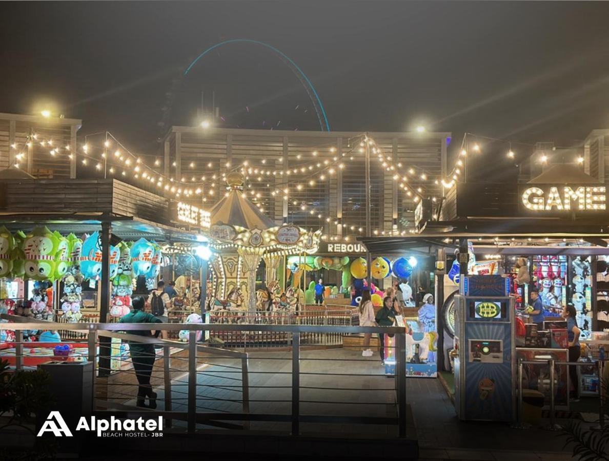 Alphatel Beach Hostel Jbr ドバイ エクステリア 写真